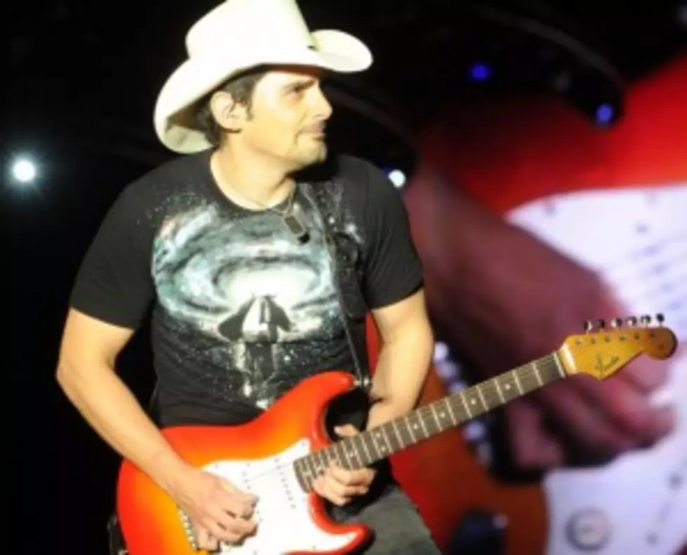 Brad Paisley Goes Fishin&#8217; and Garth Brooks Gets &#8220;KISSed&#8221; &#8211; Today In Country Music History [VIDEO]