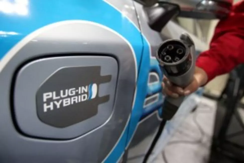 Could This Prius Owner Actually Be Contributing To Global Warming? [VIDEO]