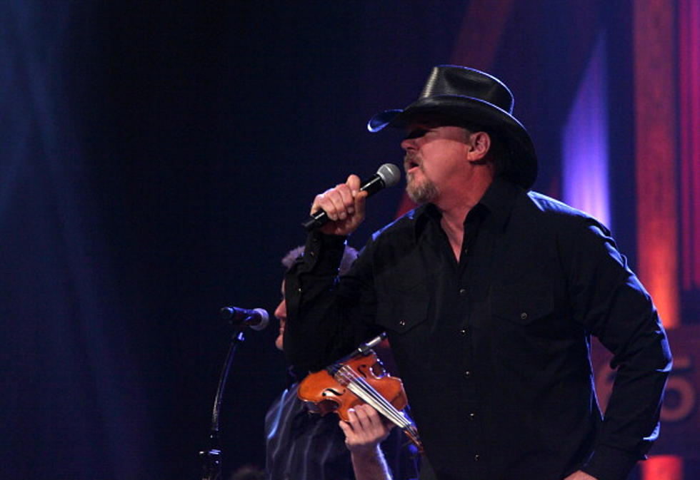 Trace Adkins Gets Married, Gretchen Wilson Shows Up For The Party – Today In Country Music History