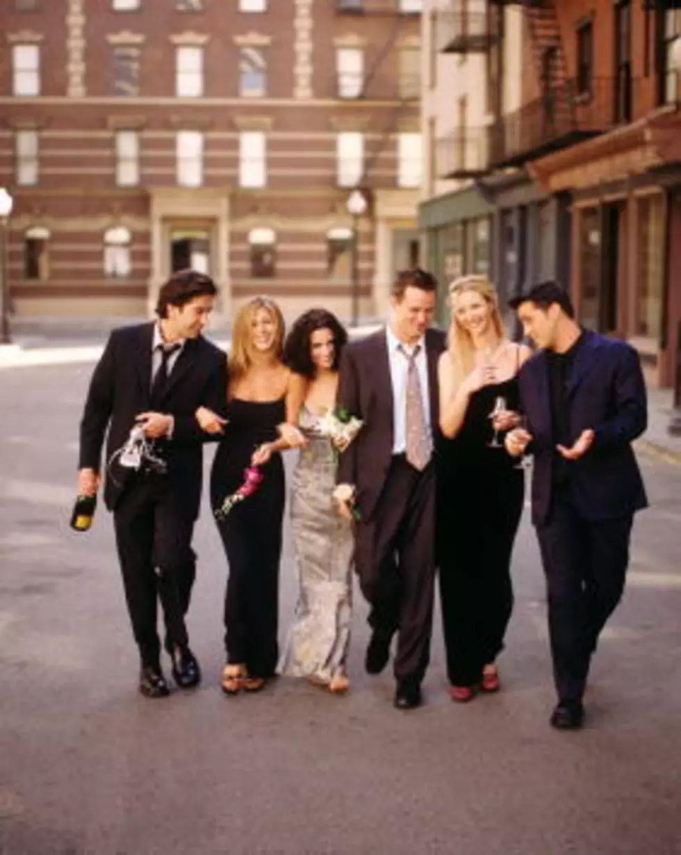Bring Your Binge Watching To The Next Level: Watch Every Episode Of Friends Simultaneously [VIDEO]