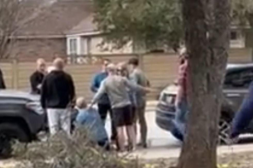 Grandpa Brandishes Gun in Texas School Parking Dispute
