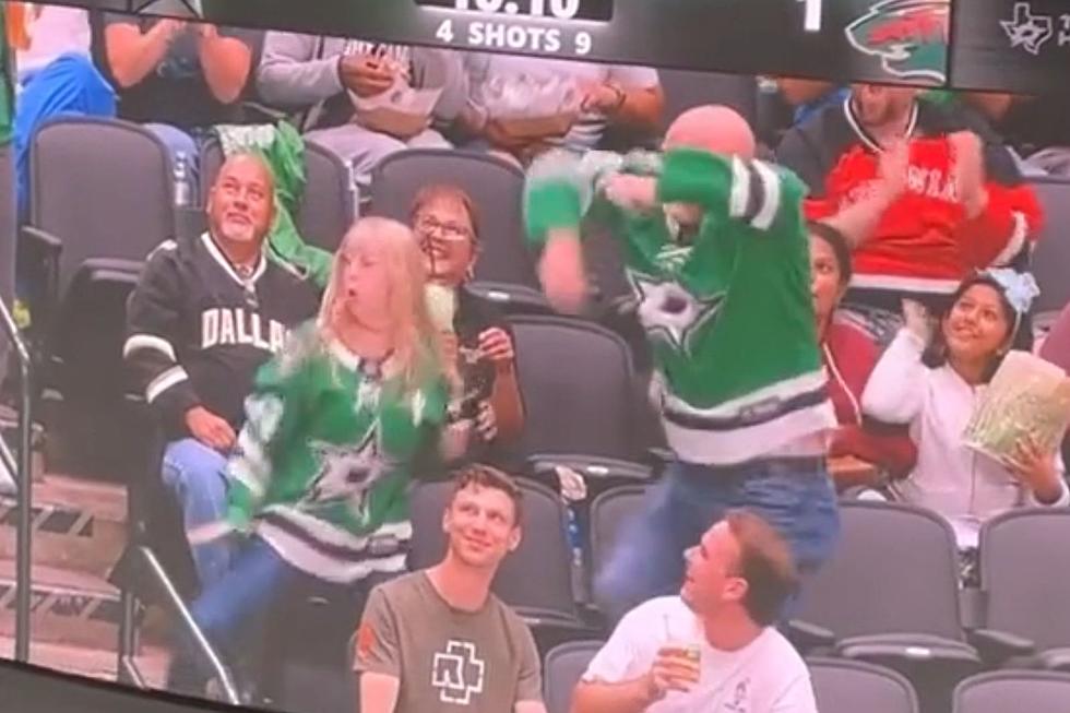 Watch Father-Daughter Duo Boogie Down on Dallas Stars&#8217; Scoreboard