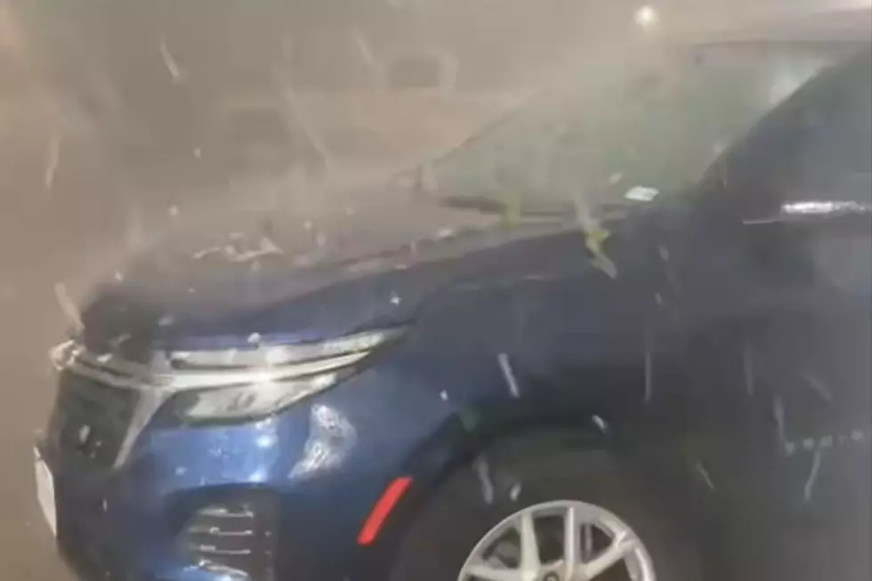 Watch Hail Rain Down on Dallas, Texas During Severe Thunderstorm