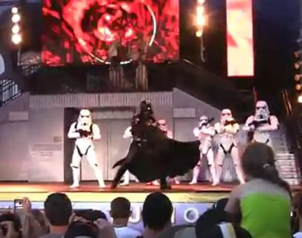 Darth Vader + Metallica = Crap [VIDEO]