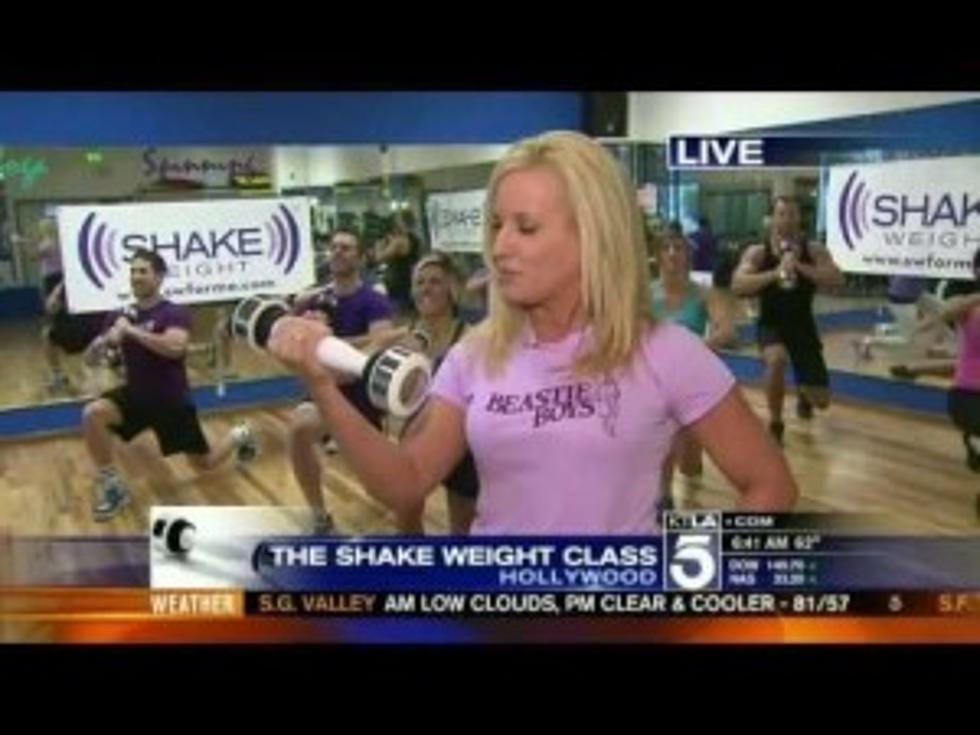 Shake Weight Workout News Story [VIDEO]
