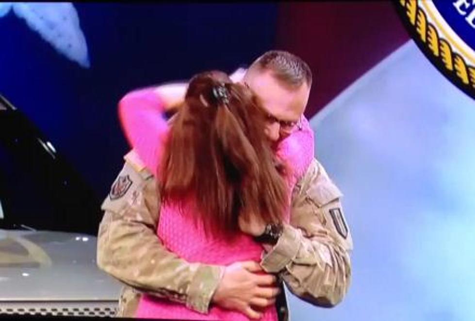 Soldier Surprises Wife on Wheel Of Fortune [VIDEO]