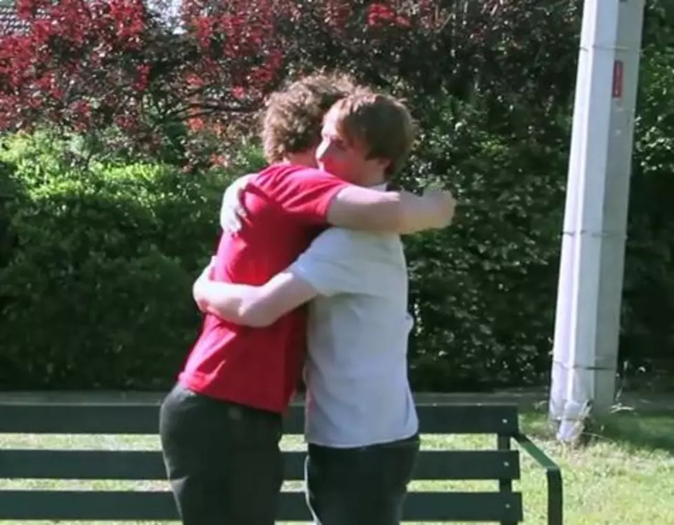 Smokin’ Poll: Do You "Bro" Hug? [BONUS VIDEO]