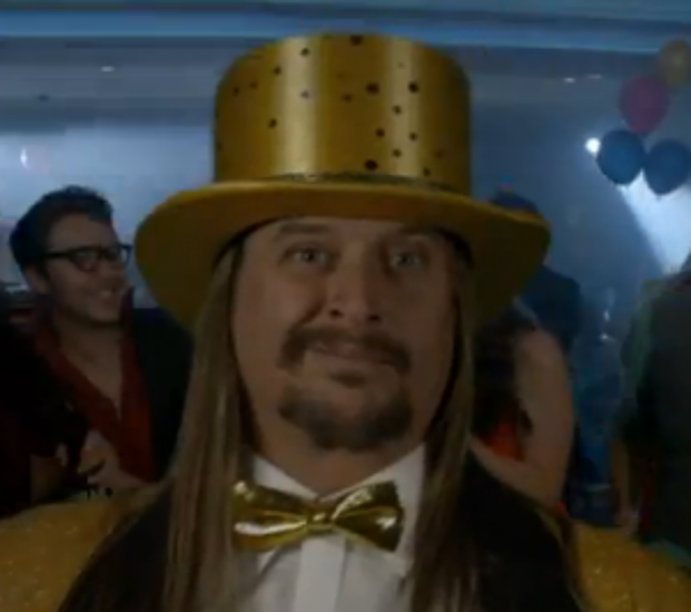 Kid Rock Official Video for &#8216;Happy New Year&#8217; Featuring Cindy Crawford