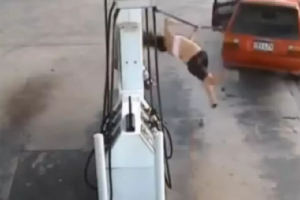 Gas Thief Takes Flight Courtesy of Accomplice [VIDEO]