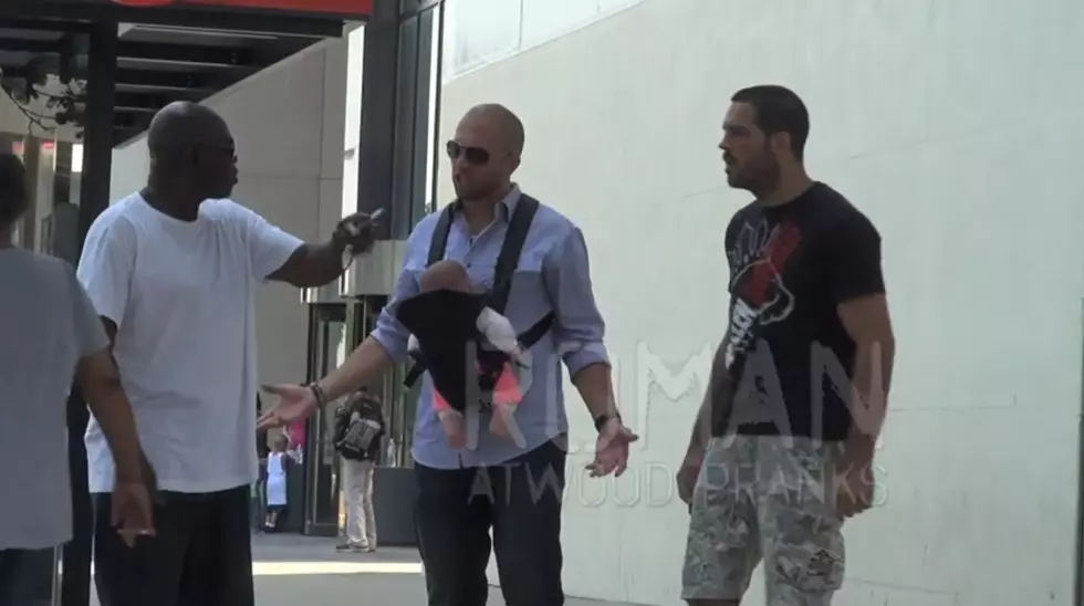 Check Out this Hilarious ‘Fight’ Prank  Gone Viral