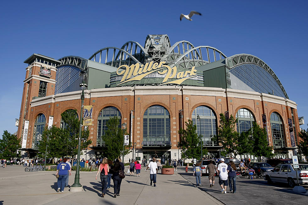 Milwaukee Brewers Offer Fans Free Food and Drinks