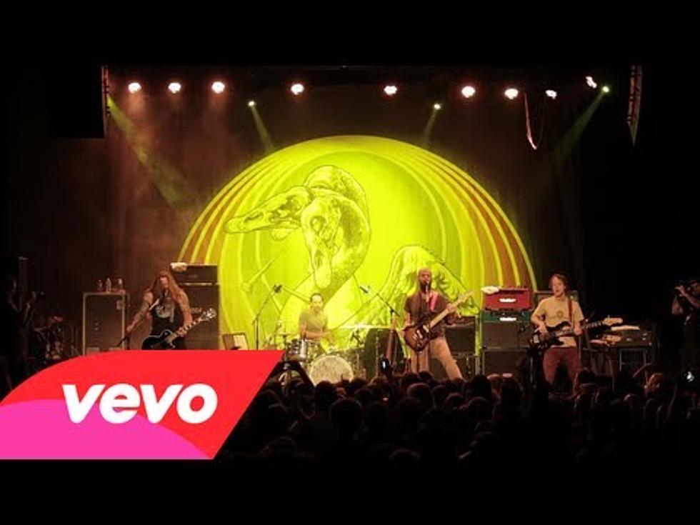 Baroness Return in the Live Video for ‘March to the Sea’