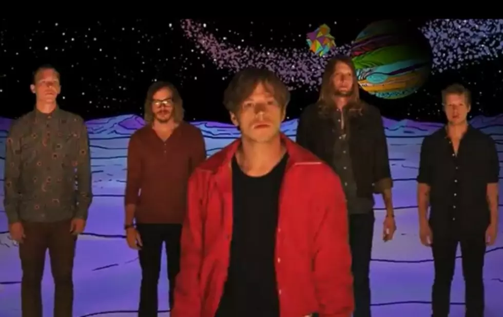 Cage the Elephant Release Official Video for &#8216;Come a Little Closer&#8217;