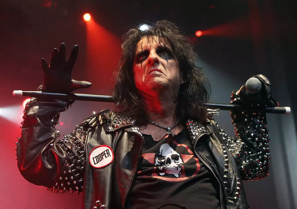 White Castle Puts Alice Cooper Into Their Hall of Fame