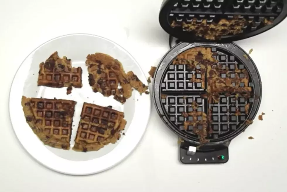 Things to Cook on a Waffle Iron [VIDEO]