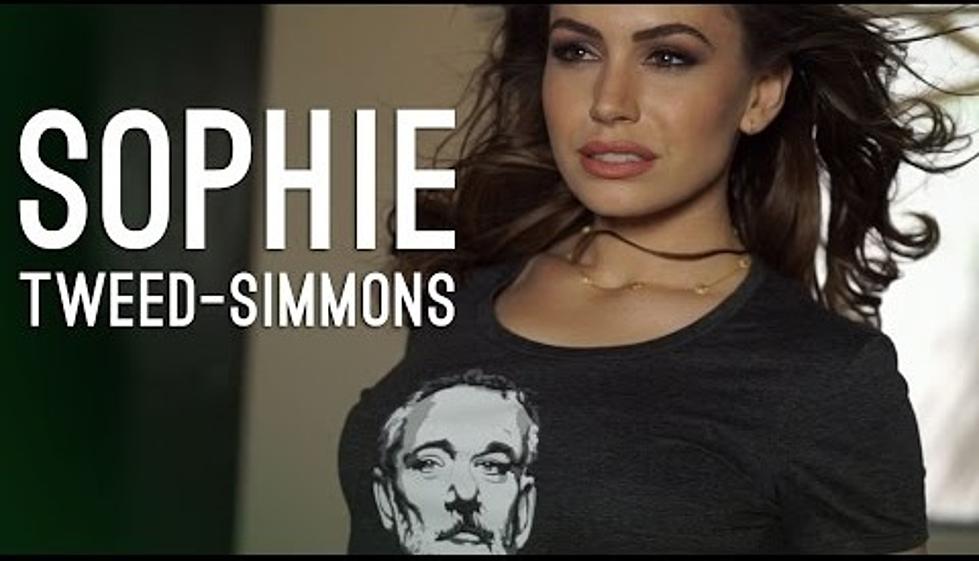 Sophie Tweed-Simmons Works at theCHIVE For a Day