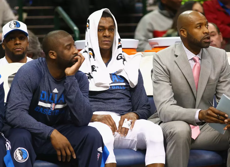 Rajon Rondo Benched After Argument With Mavs Coach Rick Carlisle [VIDEO]