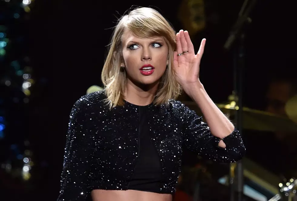 Taylor Swift Tops the List for the Maxim Hot 100 for 2015 [PHOTOS]