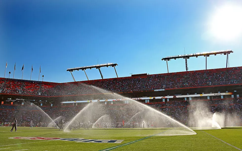 Tennessee Titans Host Movie Night, Forget to Turn Off Sprinklers [VIDEO]
