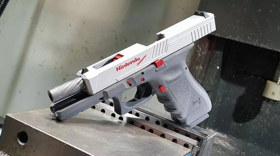 Someone in Texas Turned A Real Gun Into a Nintendo Zapper