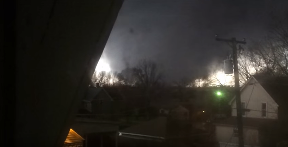 Dude With Yuuuge Balls and a Death Wish Videos Tornado Tearing Into His House
