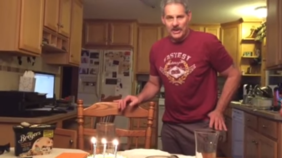 Here’s the Healthy Way to Blow Out Candles on a Birthday Cake [VIDEO]