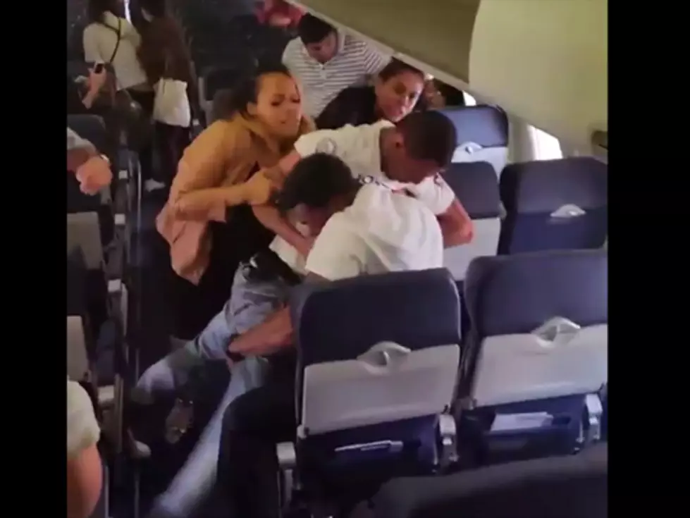 Flight Out of Dallas Ends With Fist Fight Upon Arrival [VIDEO]
