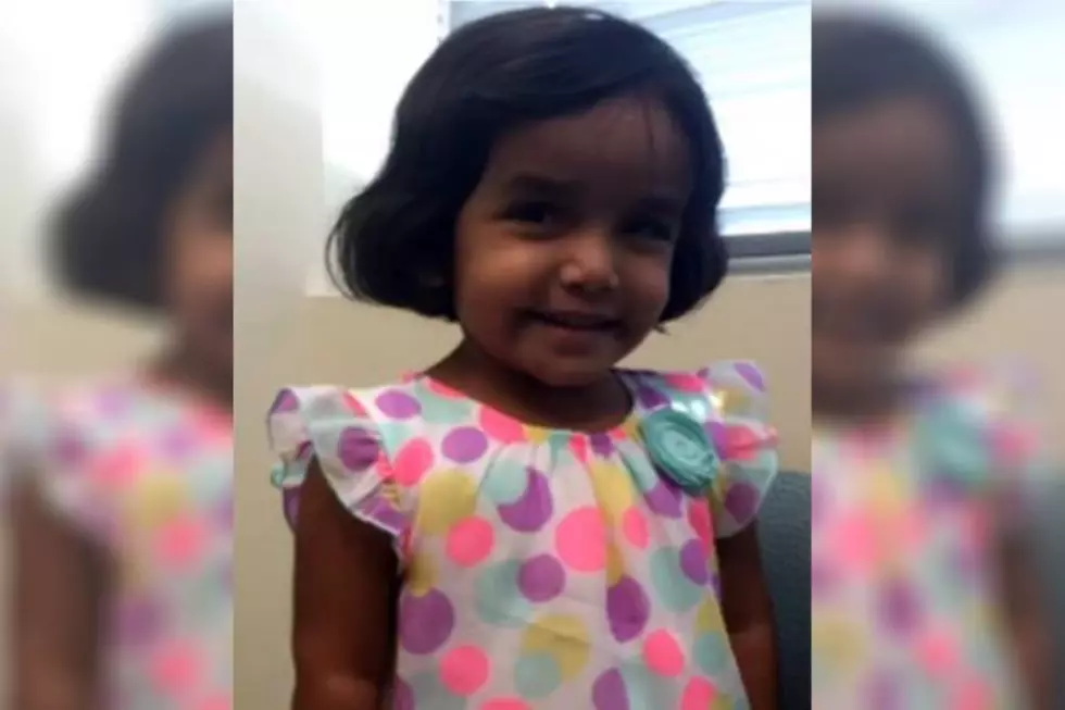 North Texas Child Missing After Dad Leaves Her in Coyote Infested Alley as Punishment