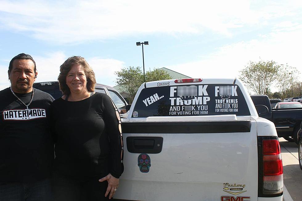 Texas Woman With 'F— Trump' Sticker Gives Sheriff Same Teatment