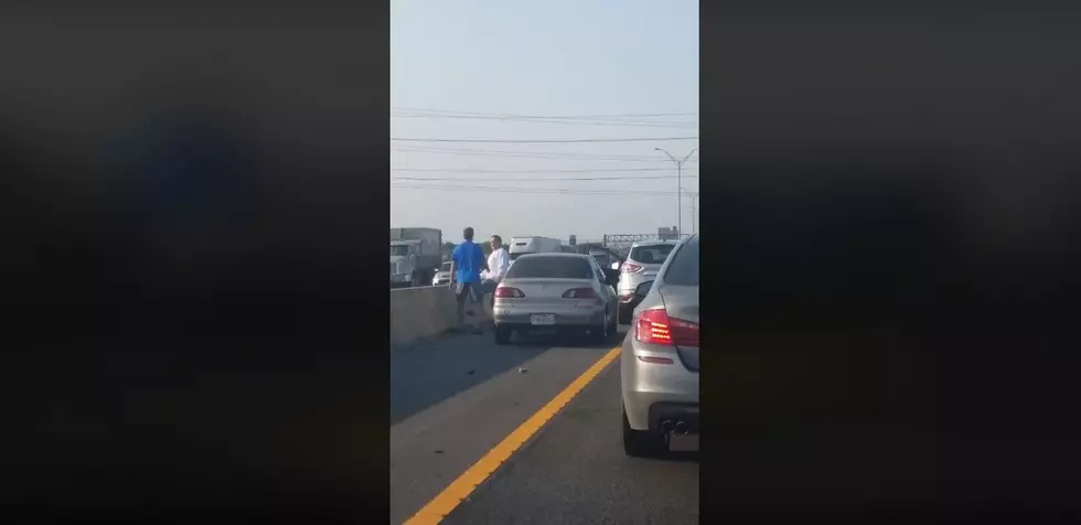 Woman Provides Hilarious Play-by-Play of Texas Road Rage Incident