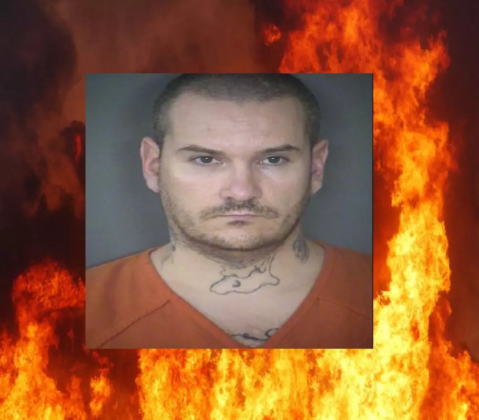 Texas Man Douses Pregnant Girlfriend in Alcohol and Sets Her on Fire