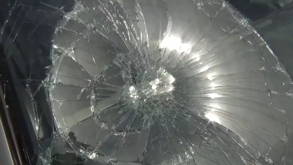 Texas Trooper Accused of Punching and Breaking Couple’s Windshield