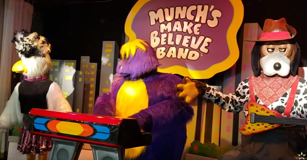 WF Chuck E Cheese Has Removed Munch's Make Believe Band