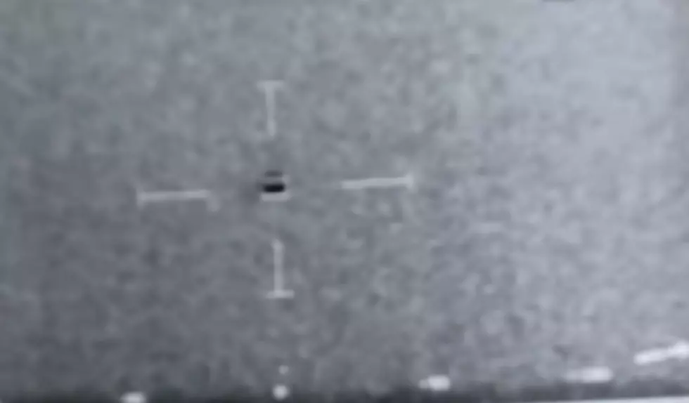 U.S. Navy Video from 2019 Shows UFO Hovering Over and Diving into the Ocean