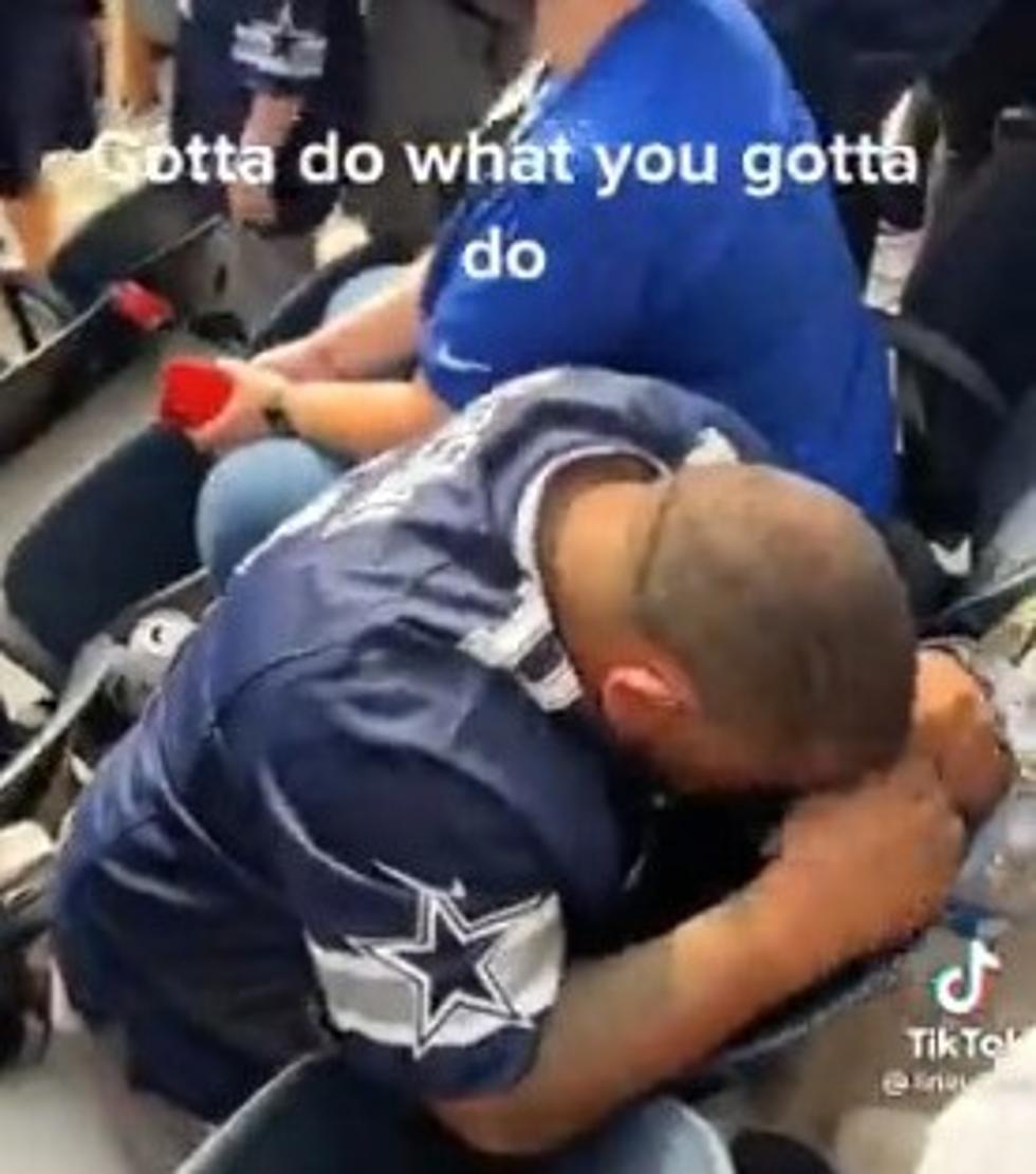 Cowboys Fan Went Into Full Prayer Mode During Field Goal on Sunday