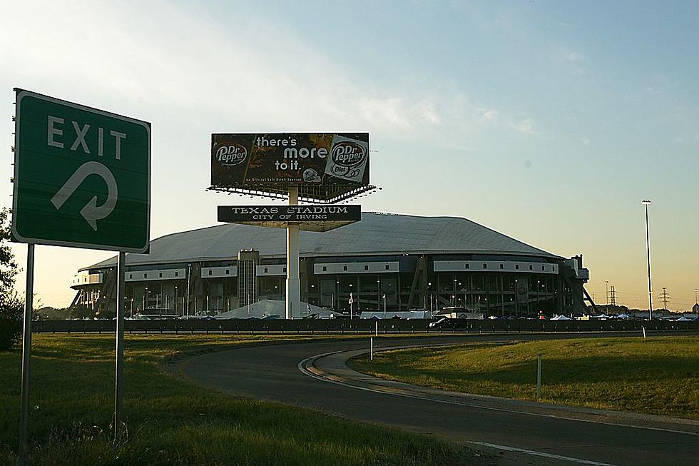 Let’s Look Back at the Historic Concerts at the Old Texas Stadium