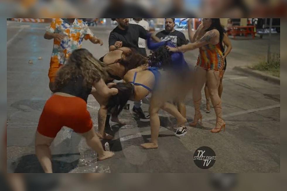 Here’s Yet Another Group of ‘Ladies’ Throwing Down on 6th Street in Austin