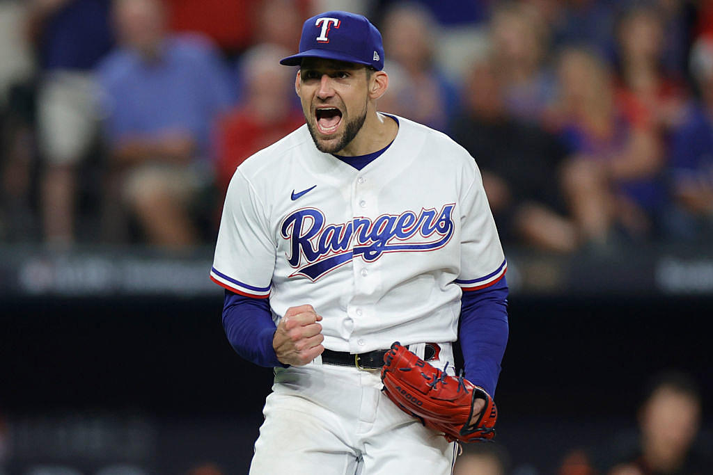 Joe Nathan's slip on mound proves costly as Rangers blow late lead