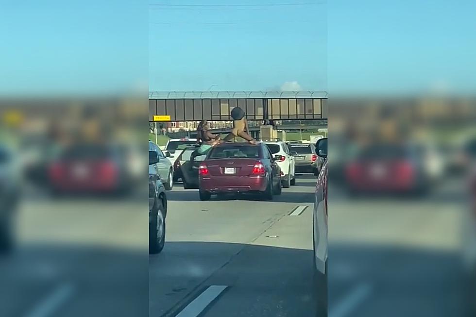 Houston Woman Twerks on Roof of Car While Stuck in Traffic