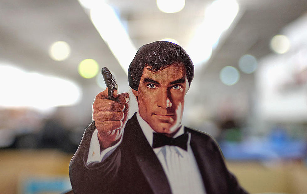 A James Bond Girl is From Wichita Falls, Texas? [VIDEO]