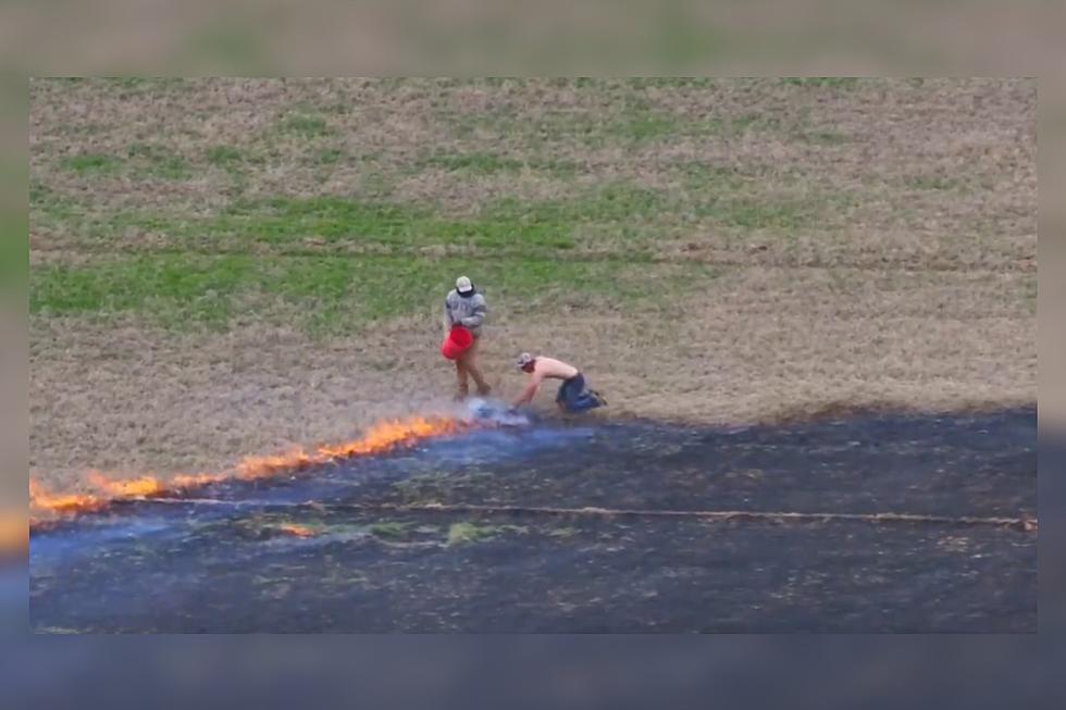 Watch: Oklahoma Man Puts Out Wildfire With a Wet T-Shirt