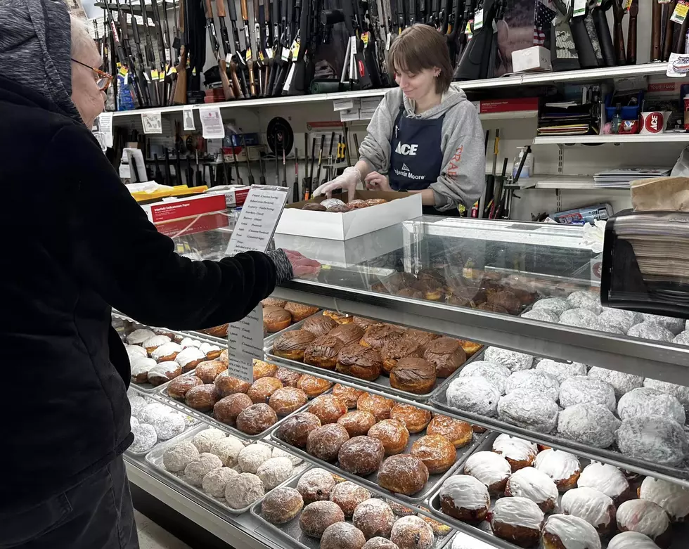 Sorry Everybody, The Viral Gun and Donut Store is NOT in Texas