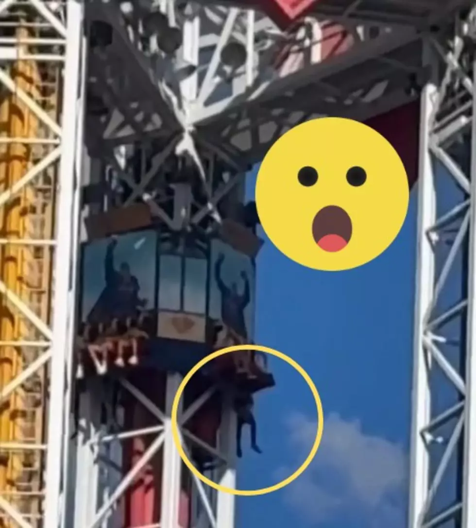 Was a Small Child Hanging 300 Feet Off a Ride at Six Flags Over Texas?