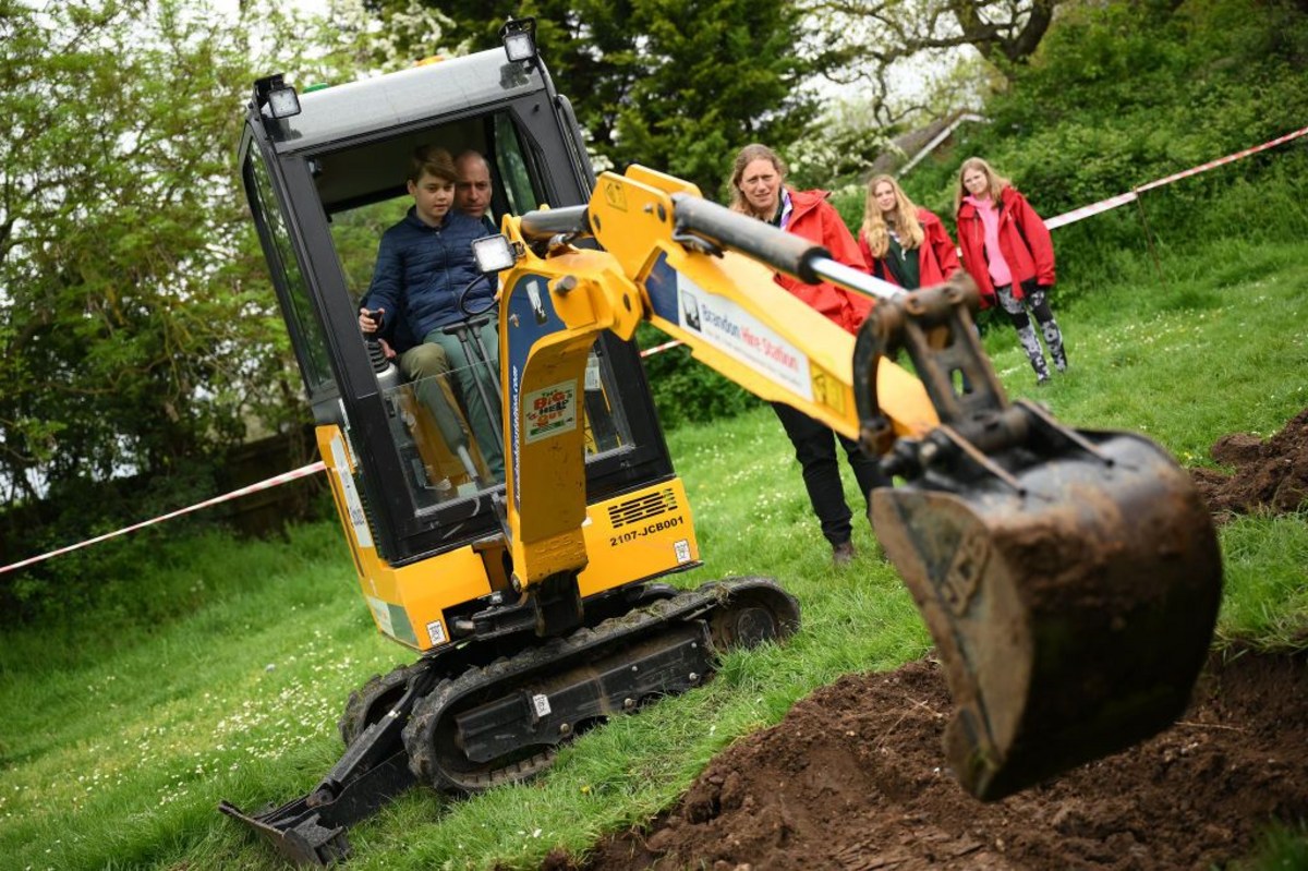 Construction Equipment Attraction for Kids Coming to North Texas