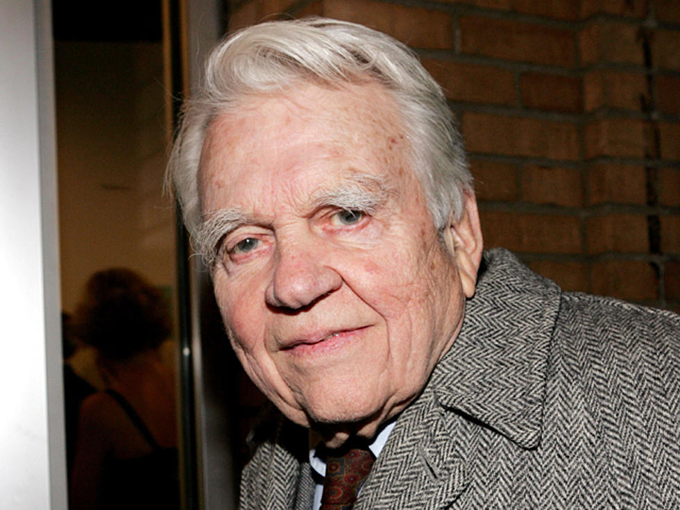 ’60 Minutes’ Stalwart Andy Rooney Dies at Age 92 [VIDEO]