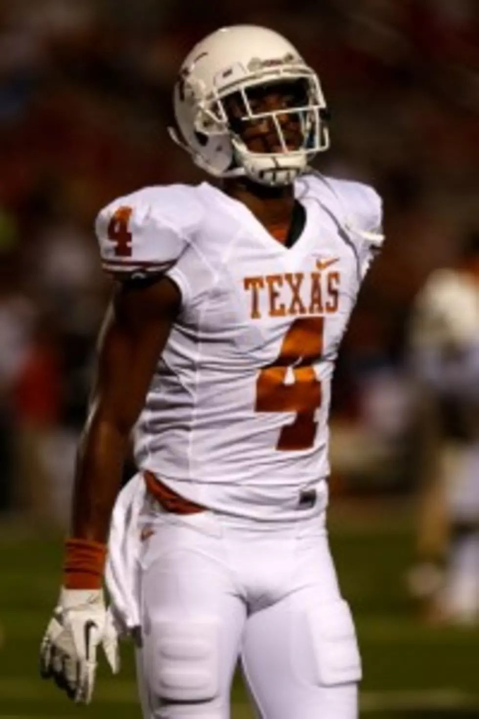 University of Texas Receiver Cayleb Jones Charged With Assault, Leaving Longhorns