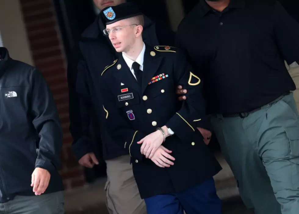 Bradley Manning Sentenced to 35 Years in WikiLeaks Case