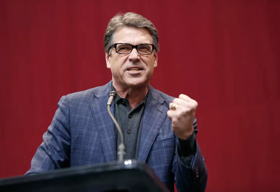 Rick Perry Confronted with Sexually Explicit Questions While Speaking at Dartmouth