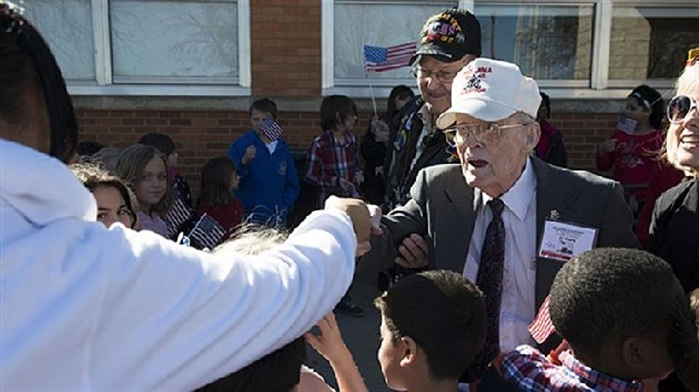 Cy Young, Iwo Jima Survivor and Reunion Founder, Dies at 97