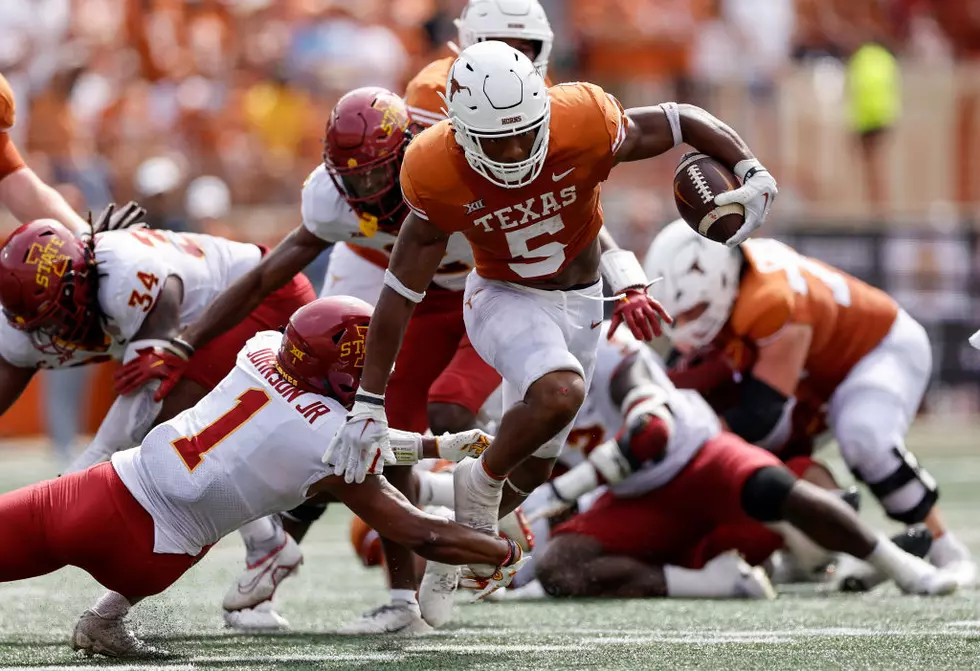 Texas Running Back Bijan Robinson Declares for the 2023 NFL Draft